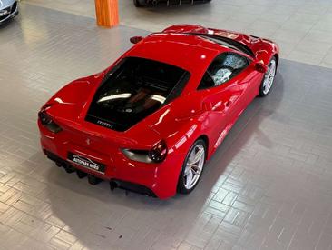 Ferrari 488 GTB — photo 10