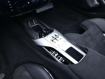 Ferrari 12Cilindri Spider — photo 19