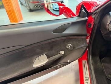 Ferrari 488 GTB — photo 20