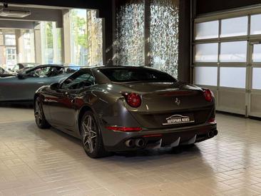 Ferrari California T — photo 5