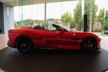 Ferrari Portofino — photo 2