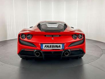 Ferrari F8 Tributo — photo 5