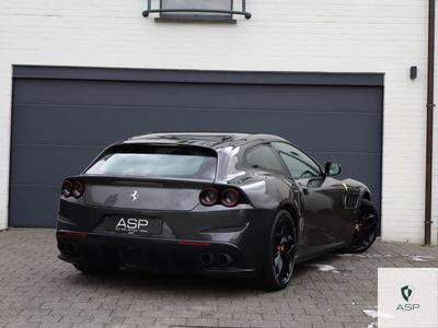 Ferrari GTC4Lusso T