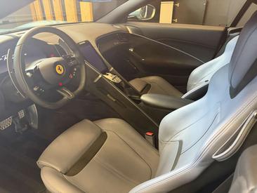 Ferrari Roma Spider — photo 15