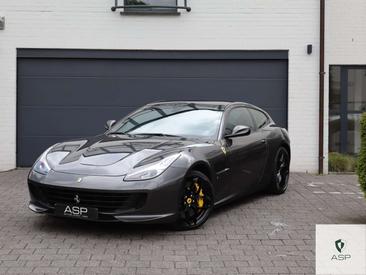 Ferrari GTC4Lusso T — photo 4
