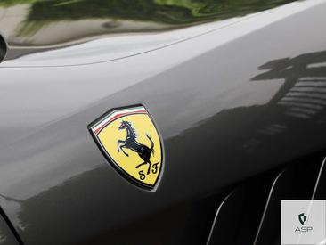 Ferrari GTC4Lusso T — photo 7