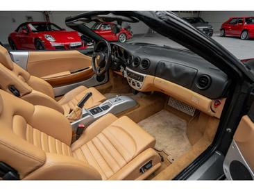 Ferrari 360 Spider — photo 37
