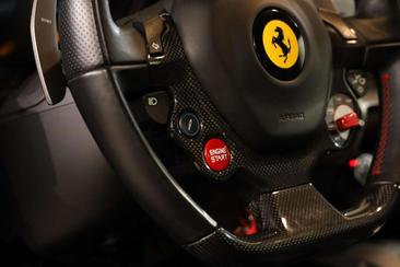 Ferrari F12 Berlinetta — photo 19