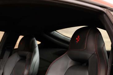 Ferrari F12 Berlinetta — photo 25