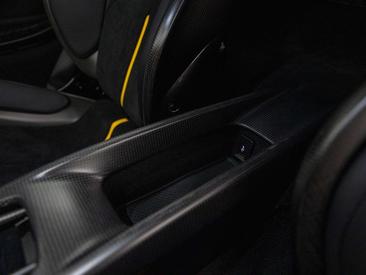 Ferrari 296 GTB — photo 18