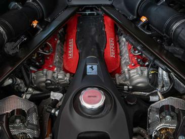 Ferrari SF90 Stradale — photo 9