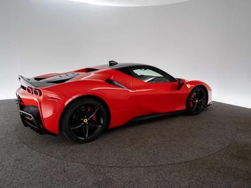 Ferrari SF90 Stradale — photo 22