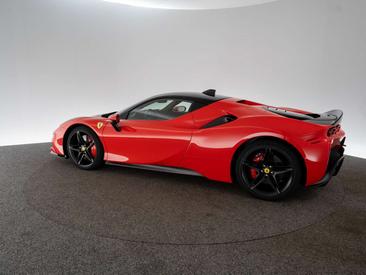 Ferrari SF90 Stradale — photo 24