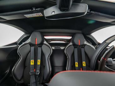 Ferrari SF90 Stradale — photo 28