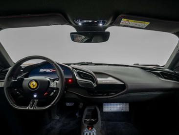 Ferrari SF90 Stradale — photo 29
