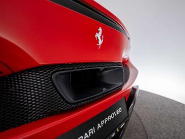 Ferrari 296 GTB — photo 18