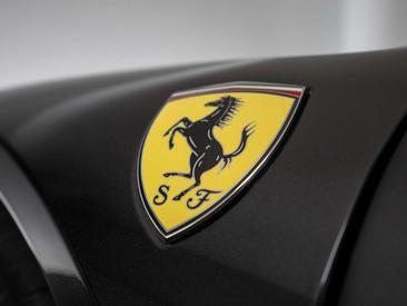 Ferrari SF90 Spider — photo 8