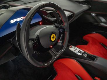Ferrari SF90 Spider — photo 12