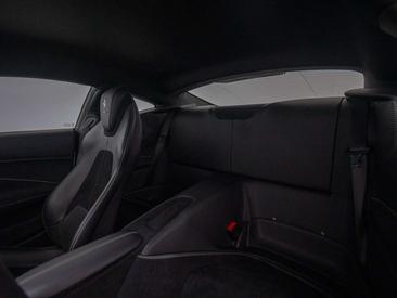 Ferrari Roma — photo 25