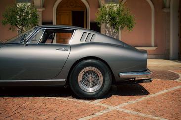 Ferrari 275 GTB — photo 13