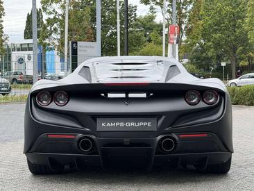 Ferrari F8 Tributo — photo 7