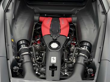 Ferrari F8 Tributo — photo 12