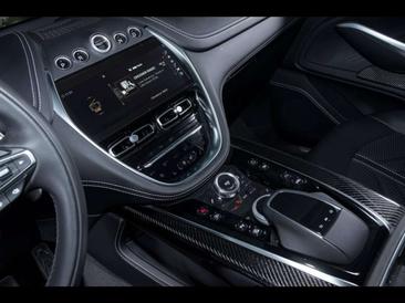 Aston Martin DBX 707 — photo 20