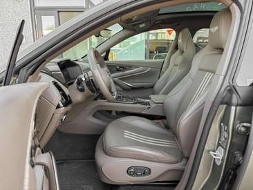 Aston Martin DBX 707 — photo 4