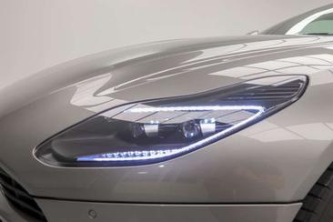 Aston Martin DB11 V8 — photo 5