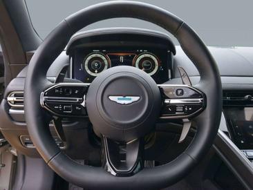 Aston Martin DB12 V8 — photo 11
