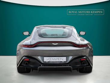 Aston Martin Vantage V8 — photo 5