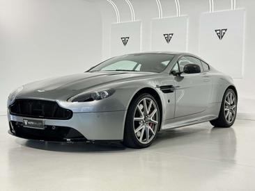 Aston Martin Vantage V8 4.7 — photo 9
