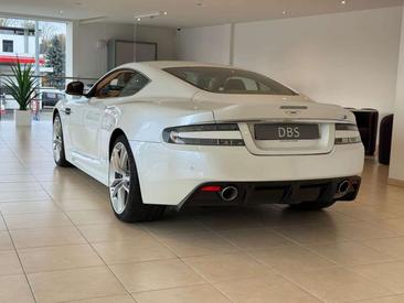 Aston Martin DBS V12 — photo 5