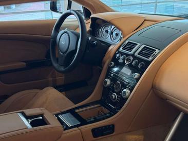 Aston Martin DBS V12 — photo 7