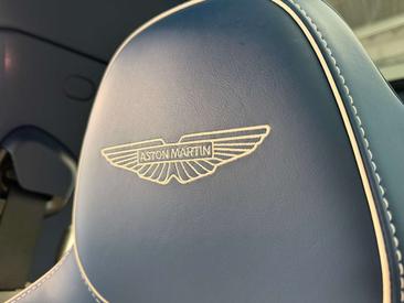 Aston Martin DBX 707 — photo 15