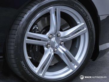 Aston Martin DB9 V12 — photo 5