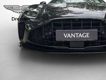 Aston Martin Vantage V8 — photo 18