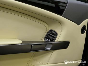 Aston Martin DB9 V12 — photo 22