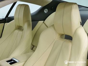 Aston Martin DB9 V12 — photo 25