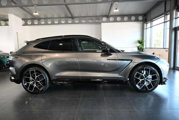 Aston Martin DBX 707 — photo 10