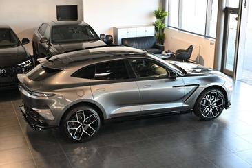 Aston Martin DBX 707 — photo 14