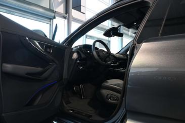 Aston Martin DBX 707 — photo 29