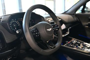 Aston Martin DBX 707 — photo 33