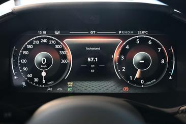 Aston Martin DBX 707 — photo 38