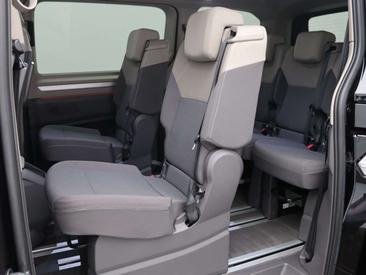 Volkswagen Multivan Van 2.0 TSI — photo 12