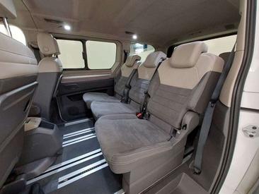 Volkswagen Multivan Van 2.0 TDI — photo 4