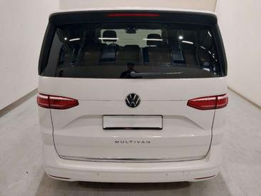 Volkswagen Multivan Van 2.0 TDI — photo 8