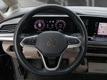 Volkswagen Multivan Van 2.0 TDI — photo 14