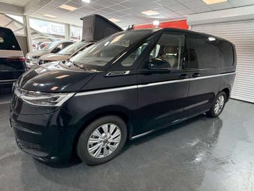 Volkswagen Multivan Van 2.0 TDI — photo 2