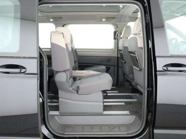 Volkswagen Multivan Van 2.0 TDI — photo 3